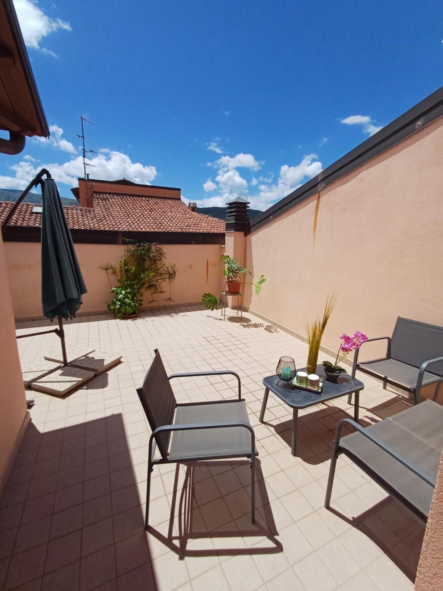 B&B Eden LʼAquila Exteriör bild